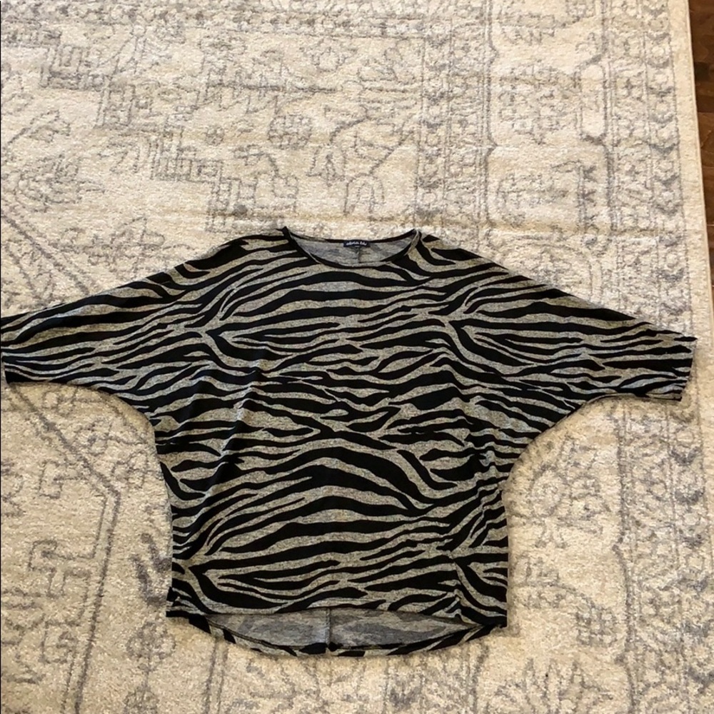 Zebra Top
